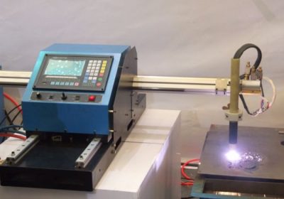 CNC plazemski rezalni stroj za kovinsko ploščo